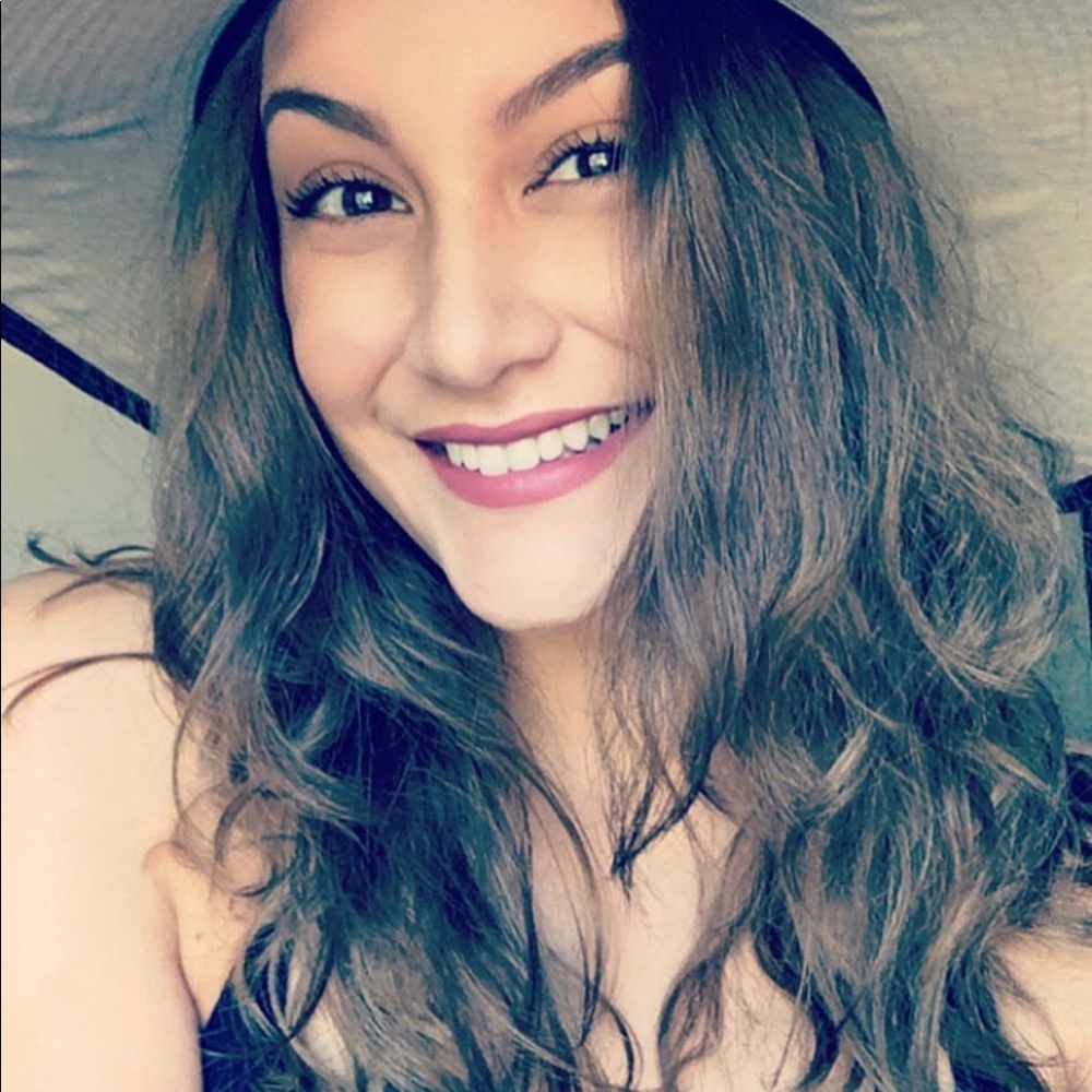 Meet your Posher, Aundrea